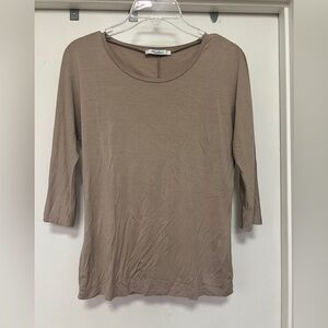 MaxMara 3/4 sleeve, scoop neck taupe - viscose - size S